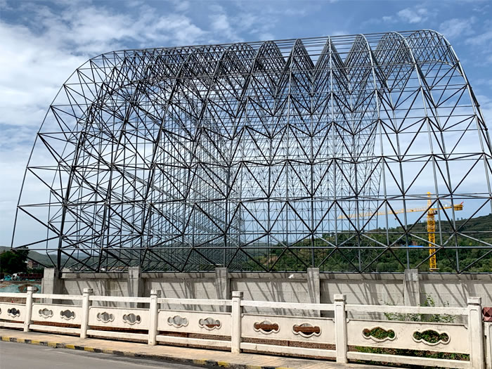 石嘴山山寨矿储煤棚网架